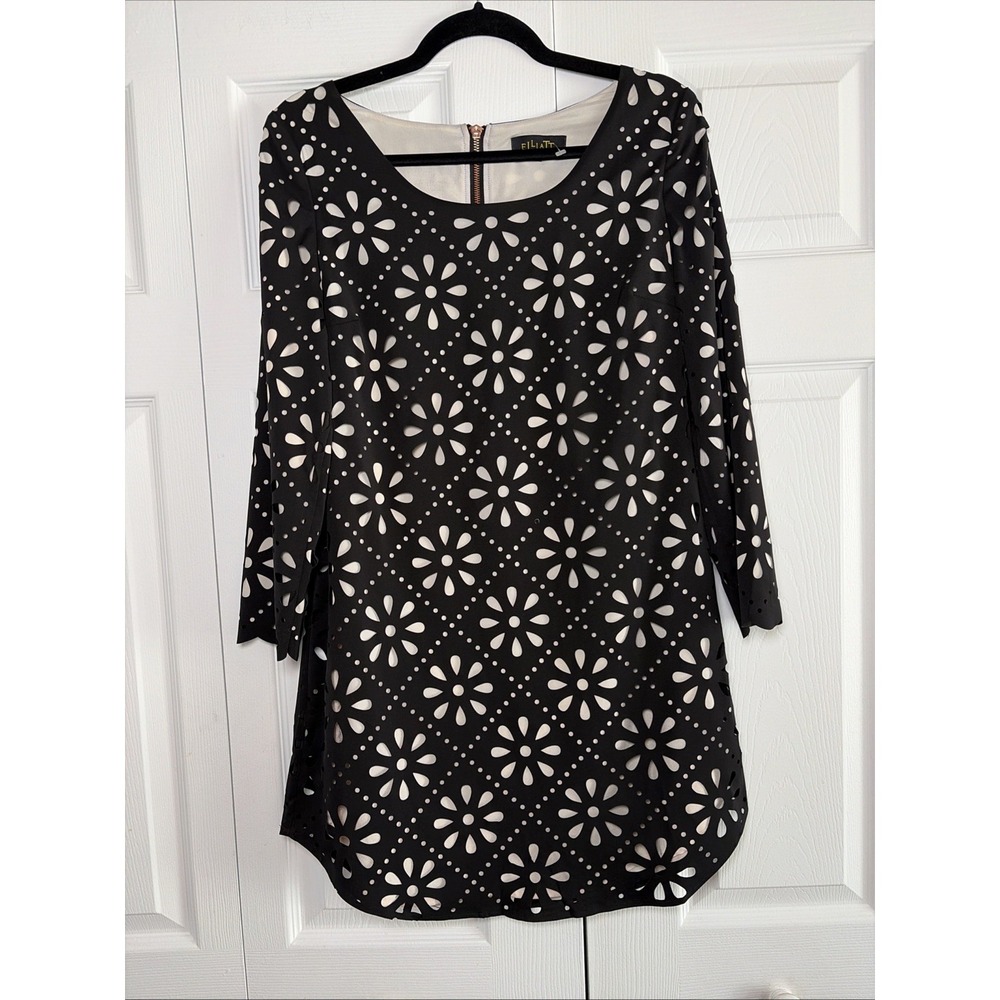 Elliatt Laser Cut Floral Shift Dress Womens Size M Black Cocktail Wedding Party